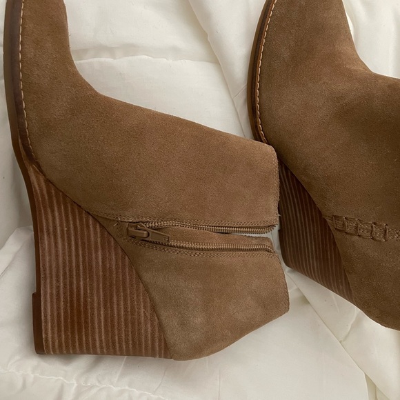 Lucky Brand Wedge Booties - Picture 3 of 7